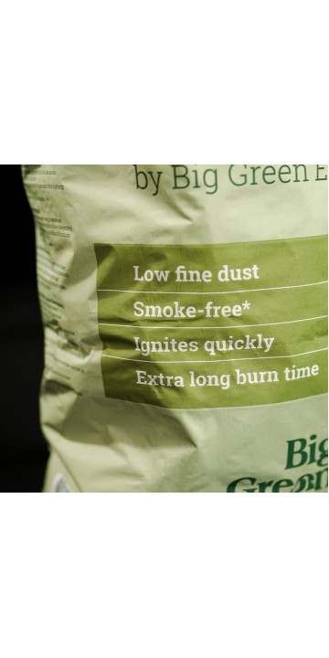 Бездымный древесный уголь Big Green Egg Pure Charcoal, 9 кг Бездымный древесный уголь Big Green Egg Pure Charcoal, 9 кг